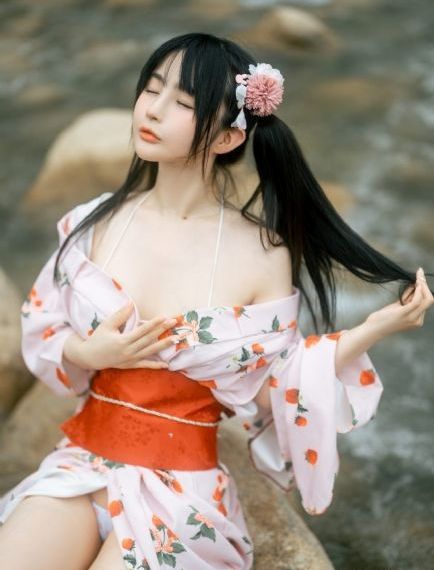 狗头萝莉