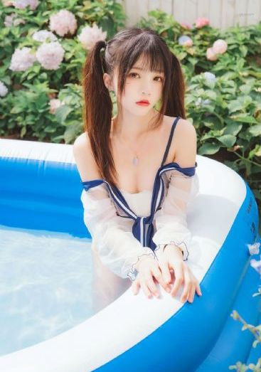 巨乳保姆