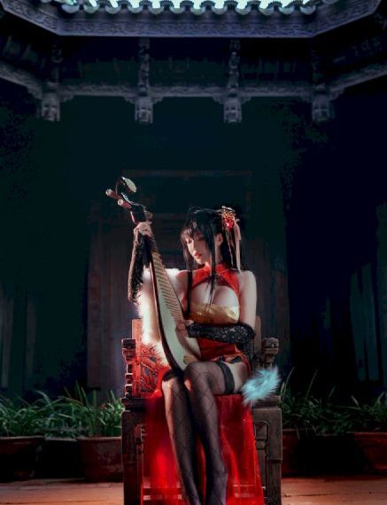 艳妇放荡交换乱