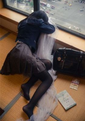 成人18视频在线观看